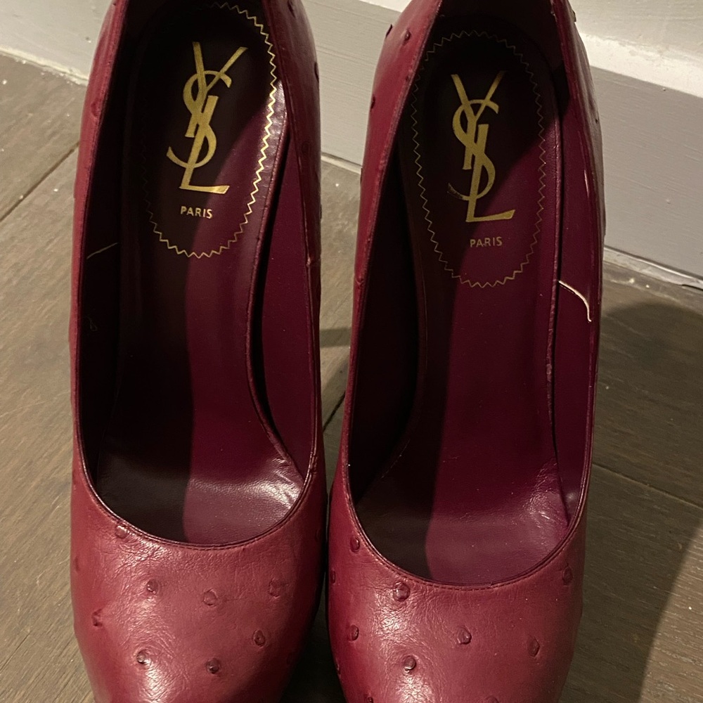Yves Saint Laurent Women's Purple Leather Pumps - 8.5